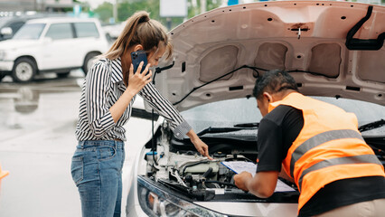 Customers and car insurance agents have entered into agreements and signed documents to claim...