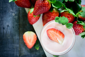 strawberry yogurt with fresh strawberry