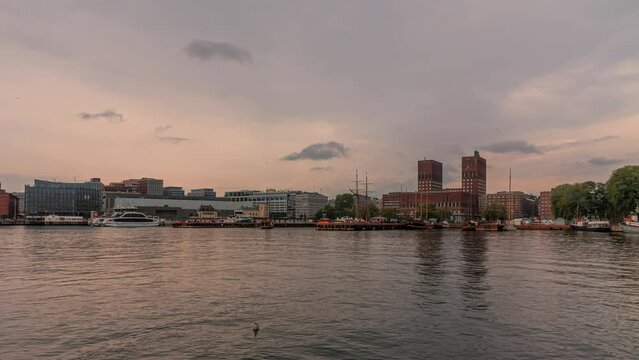 Aker Brygge and City Hall Timelapse from Pier Skur 33