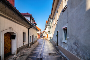 Fototapeta na wymiar Narrow street in the down town of Kranj, Slovenia