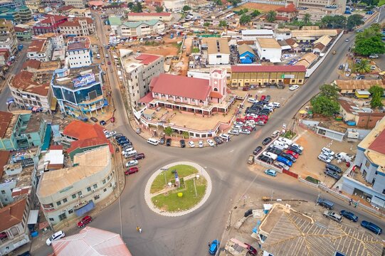 Intersection at Adum Kumasi with cathedral