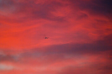 aereo al tramonto 