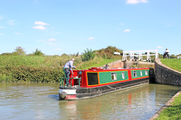 Narrow boats in the Caen Hill canal locks, Devizes, England	