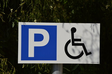 Disabled parking sign from France
