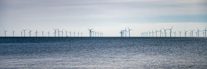 Banner Windkraft Windpark im Meer