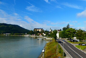 Fototapeta na wymiar Grein an der Donau
