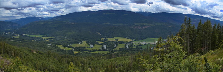 Fototapeta na wymiar View of landscape at Sicamous from Sicamous Lookout in British Columbia,Canada,North America 