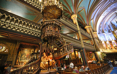 Fototapeta na wymiar Ambo in Notre Dame Basilica - Montreal, Canada