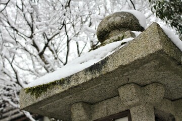 Obraz premium 京都 鞍馬寺 雪景色
