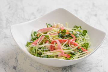 カニカマとカイワレ大根のサラダ © to35ke75