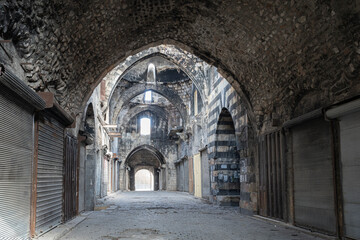 Fototapeta na wymiar Inside the Aleppo Souk in the Old City in Aleppo, Syria 