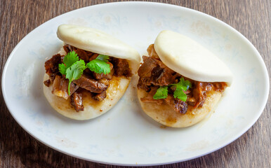 台湾式バーガーの刈包（グアパオ）