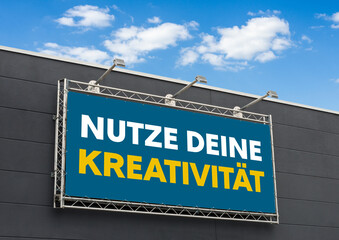  Werbebanner mit der Aufschrift  Nutze deine Kreativität