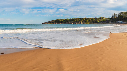 Fototapeta premium Port Elliot beach on a bright day during winter season, Fleurieu Peninsula, South Australia