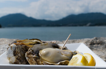 旅先で食べる美味しそうな牡蠣