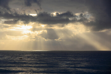 Naklejka premium sunrise over the sea