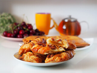 Puff pastries with pecans