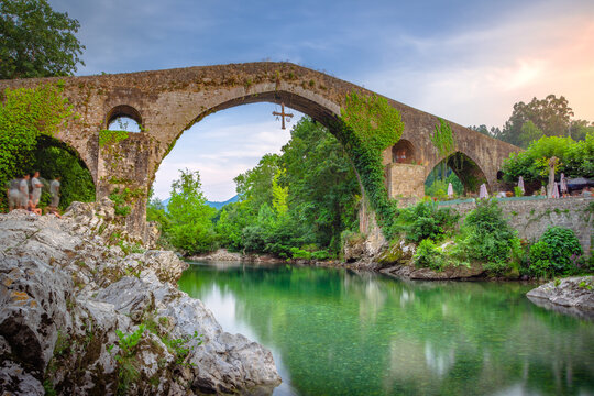 Medieval village of Cangas de Onis with hanging houses and Sella river, Asturia, Spain.