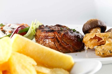 Fillet steak and chips