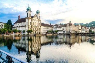 Deurstickers view of the town of the Lucerne Switzerland on the lake © Kathleen
