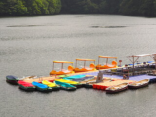 三河湖のボート乗り場の風景