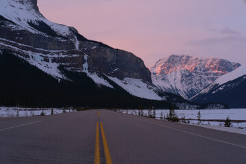 road to the mountains