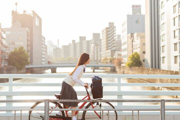 女子校生