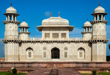Fototapeta na wymiar The Tomb of Itimad-ud-Daulah with its intense design-scape stands as a silent cornerstone in Mughal architecture inspite of overshadowed by its world-renowned neighbor, the Taj of Agra-India.