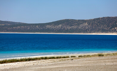 Horizon with blue water in the sea