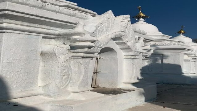 Pagodes Kuthodaw &agrave; Mandalay - Myanmar