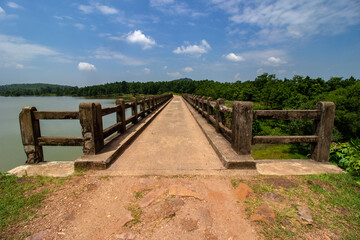 Fototapeta premium Beautiful landscape of the Khandarani dam reservoir on the Khandaqrani lake to prevent flood at Belpahari, Jhargram, West Bengal, India.