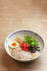 長浜風とんこつラーメン