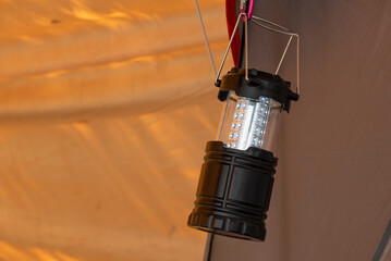 farolillo de camping con luz led, lámara de led para la tienda de campaña.