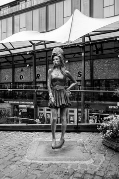 Amy Winehouse Statue In Camden