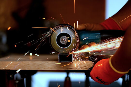 angle grinder work