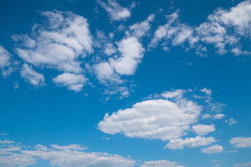 Fototapeta na wymiar summer blue sky with white clouds...