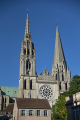Fototapeta na wymiar Tours de la cathédrale de Chartres. France