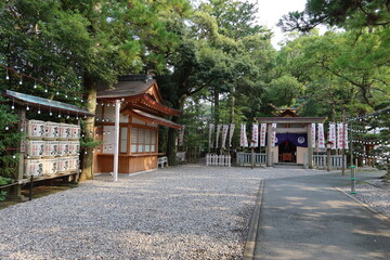 Japanese temples and shrines: a scene of the precincts of Sarutahiko-jinjya Shrine in Ise City in Mie Prefecture 日本の神社仏閣：三重県伊勢市の猿田彦神社境内の風景