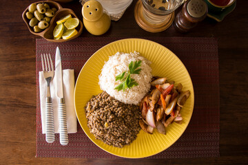 Pollo saltado con lentejas sauted chicken with lentils peruvian gourmet restaurant comfort food