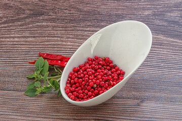 Red pepper seeds in the bowl