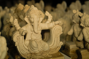 Obraz premium Statue of Lord Ganesha Made from plaster of Paris without color.