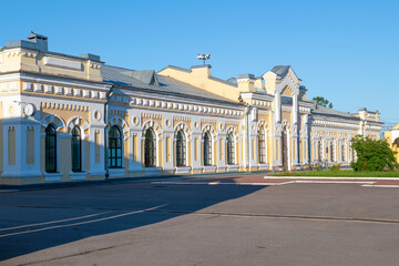 Fototapeta na wymiar The old building of the railway station on a sunny August morning, Tikhvin