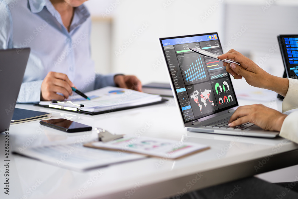 Aufkleber Data Analyst Using Data Analytics KPI
