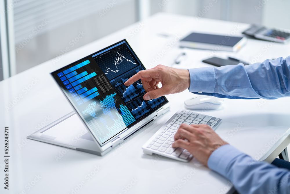 Poster Data Analyst Using Data Analytics KPI