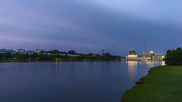Time-lapse 4k UHD footage of Mosque and Prime Minister Office at Putrajaya during sunset