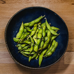 green beans in a bowl