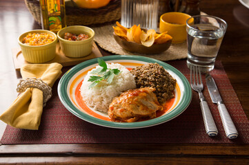 Lentils stew with roasted chicken