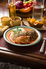 Lentils stew with roasted chicken