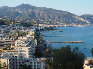 Obraz premium fin de journée au dessus des plages - Roquebrune-Cap-Martin Alpes-Maritimes Côte d'Azur