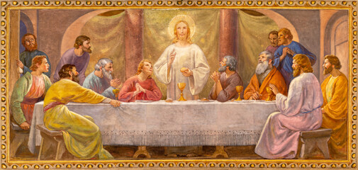 VARALLO, ITALY - JULY 17, 2022: The fresco of Last Supper in the church  Chiesa di sant Antonio by C. Secchi from 20. cent. - obrazy, fototapety, plakaty